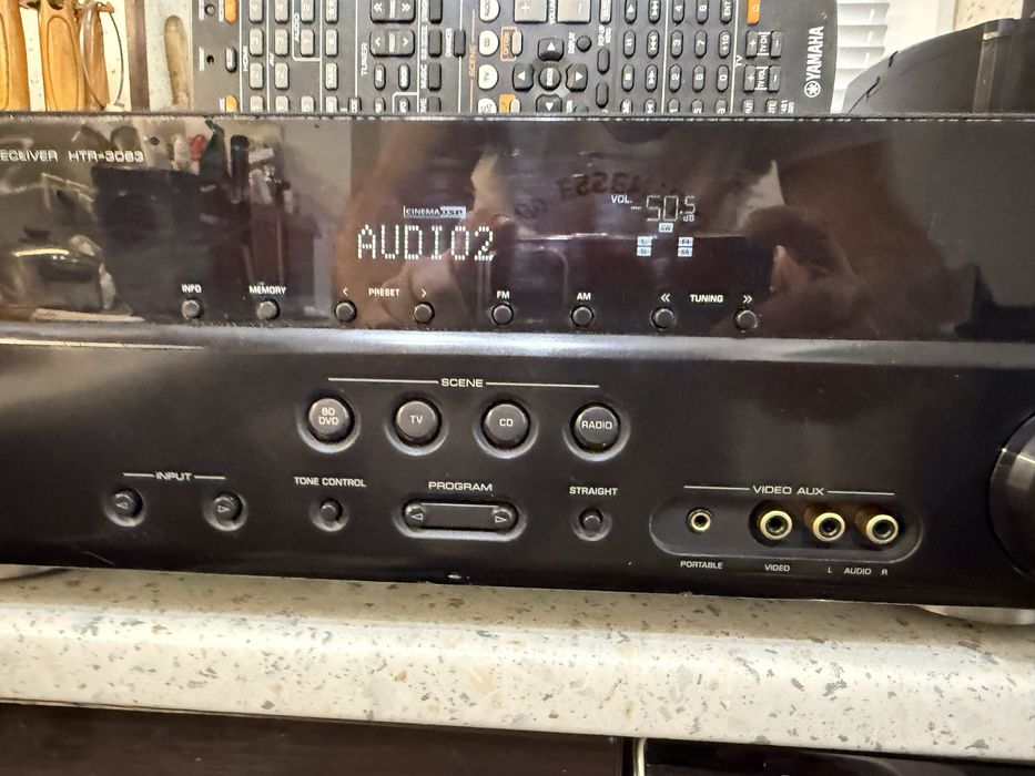 Yamaha HTR-3063 resiver