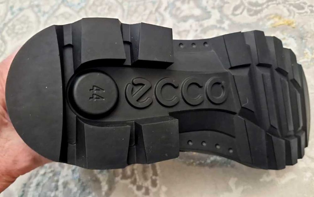 Ботинки зимние мужские ECCO