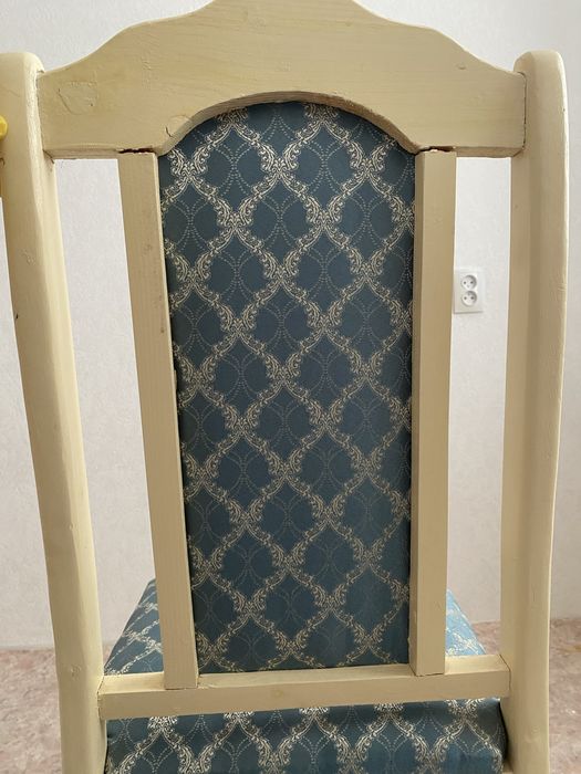 Продам стулья б/у