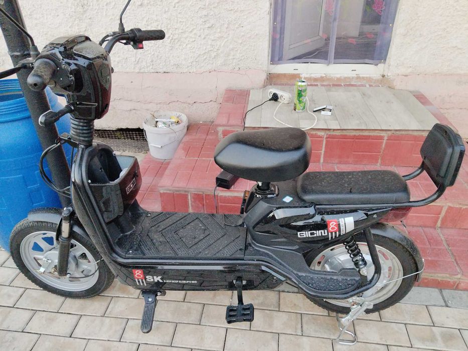 Продам электровелосипед новый
