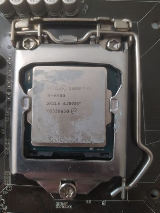 Процессор core i5-6500 +кулер