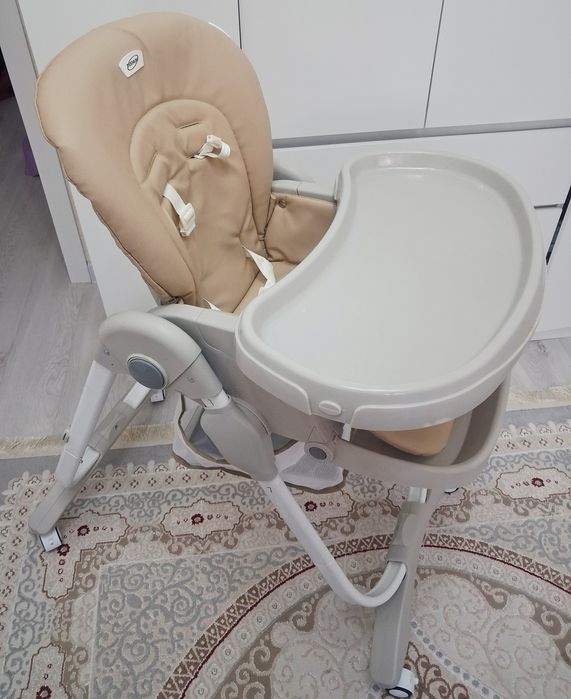 Стул для кормления