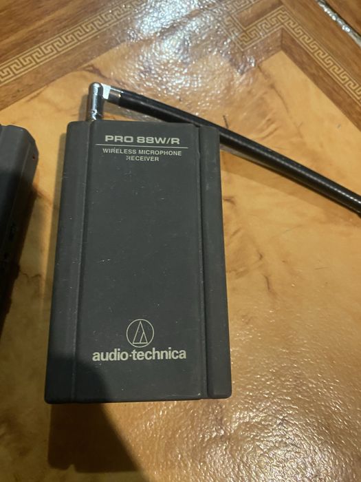 Микрофон петличный Audiotechnica