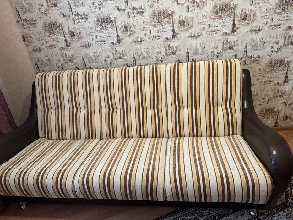 Продам мягкий уголок