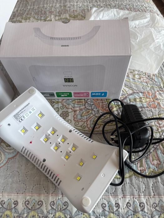Neonail LED лампа за маникюр