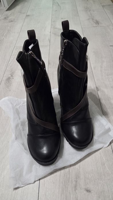 Зимни боти GIVANA  Нови