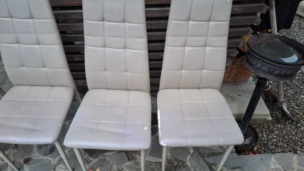 Vand set 4 scaune piele ecologica!