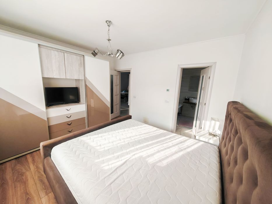 Proprierar vand casa  mobilata si utilata in Margineni