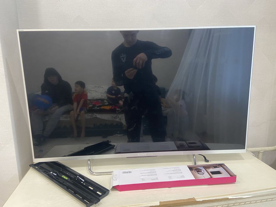 Телевизор СОНИ надо поменять экран