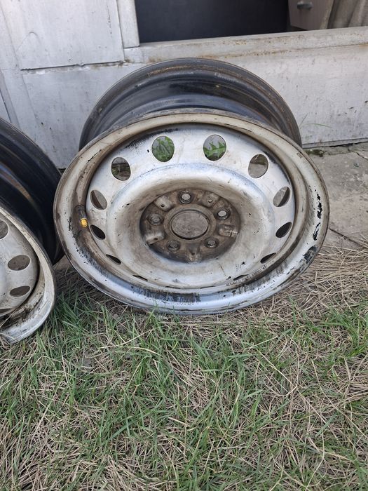Автомобильные железные диски