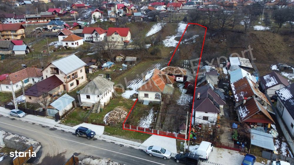 Casă de vânzare în comuna Corbeni, județ Argeș.