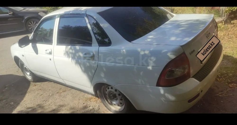 Продам машину ваз 2170