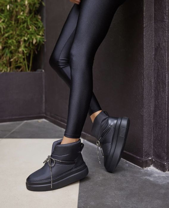 Женская обувь зимние ботинки дутики 38 размер Турция