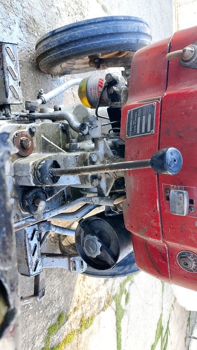 Se vinde Massey Ferguson 135