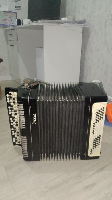 Продам Баян этюд