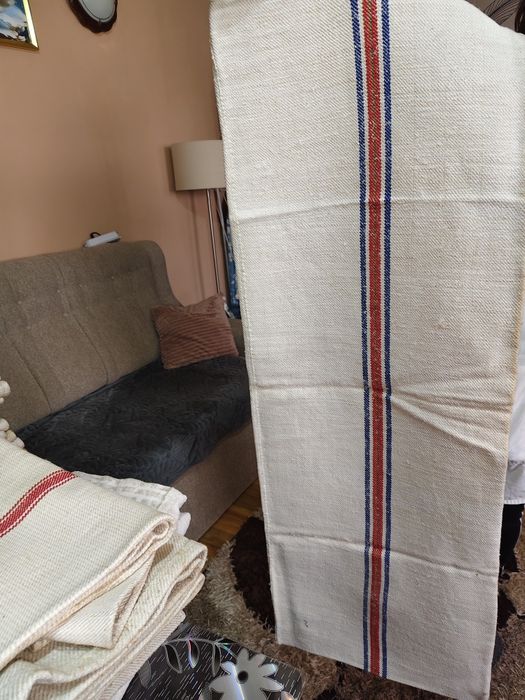 Saci de panza cusuti la razboi