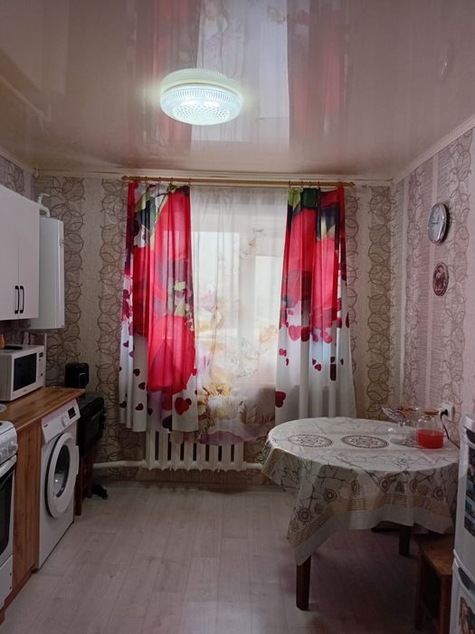 Продам трёх комнатную квартиру