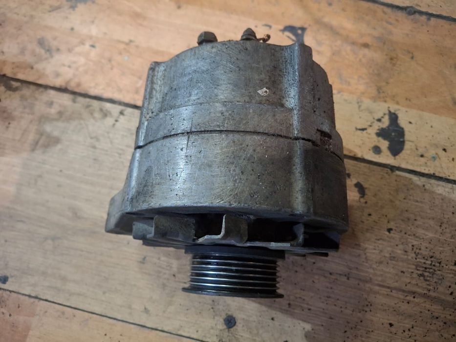 Запчасти на Ауди 100 с4 2.8