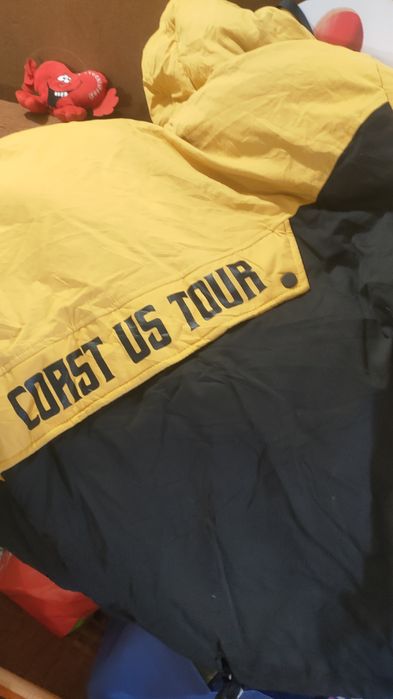 Продам новые куртки размер на 42-44