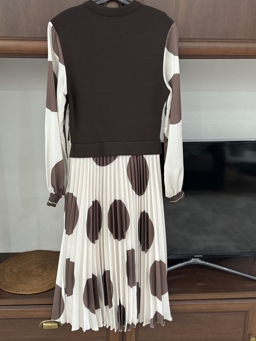 Продам платье женское