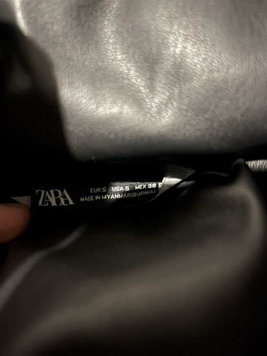 Яке Zara S черно