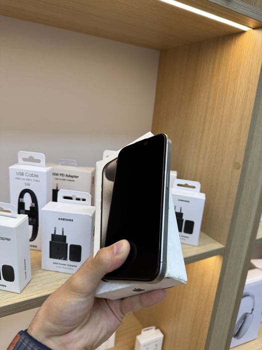 Iphone 15pro 128gb