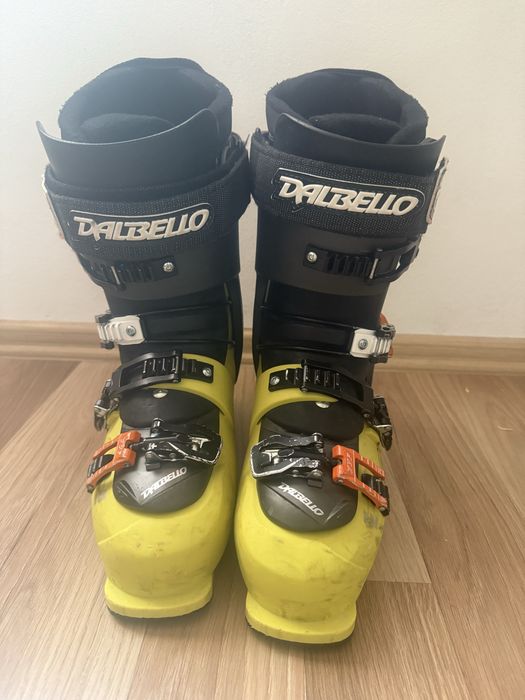 Ски обувки Dalbello