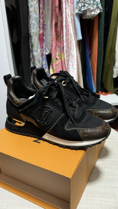 Обувь Louis Vuitton Run Away