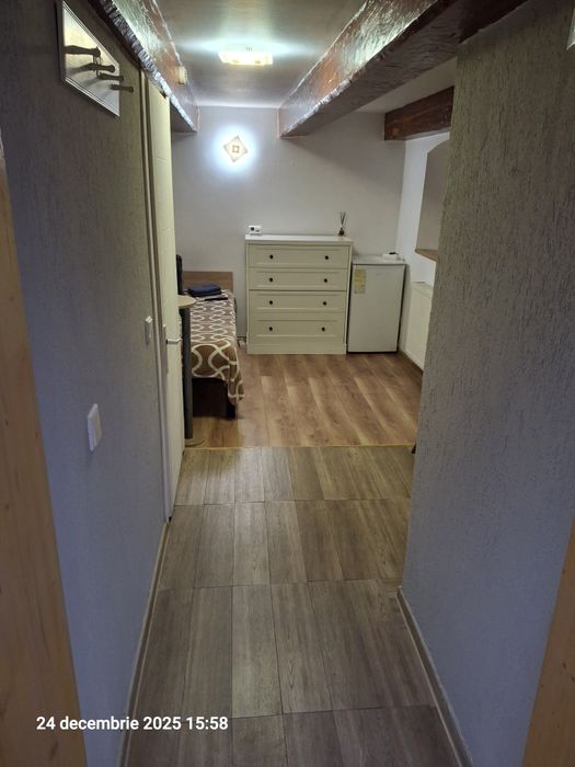 Garsoniera regim hotelier (cititi descrierea anuntului)