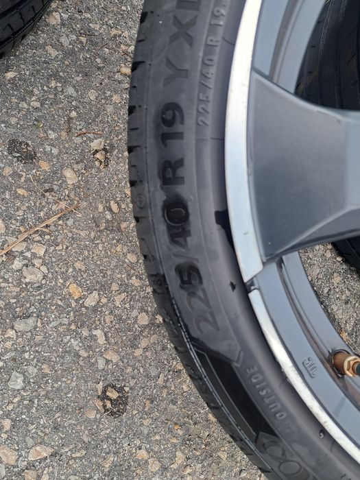 2бр. 225/40/19 Barum Bravuris 5 HM гуми