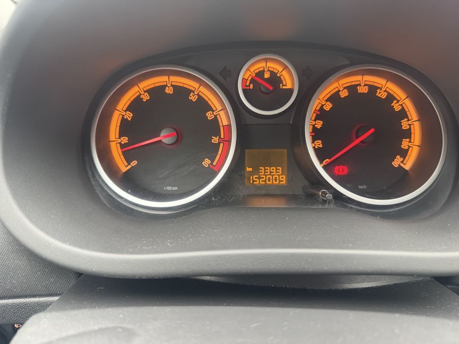 Vand opel corsa D
