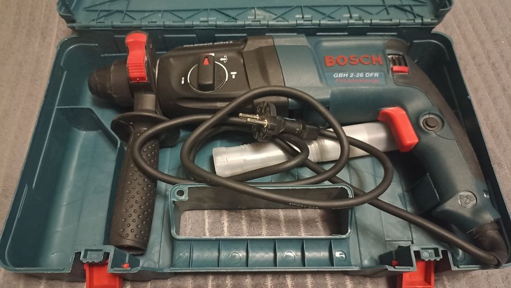 Перфоратор Bosch