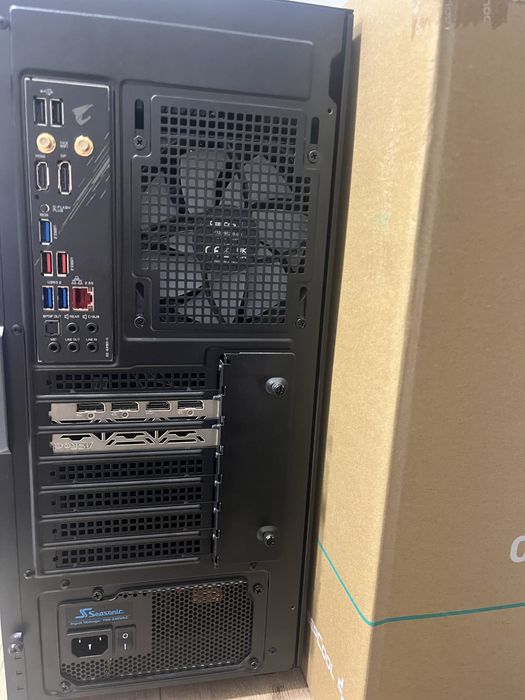 Gaming PC Ryzen 5 5600 + RX 6600 8GB + 32 GB DDR4 RAM CL16 с гаранция