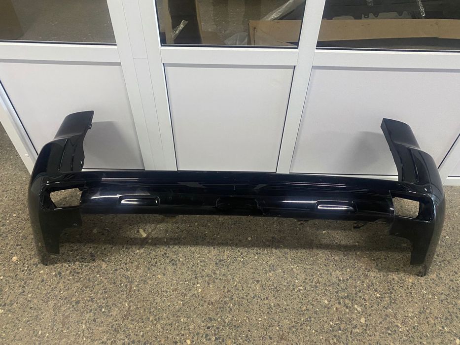 Задний бампер Toyota Land Cruiser Prado 150