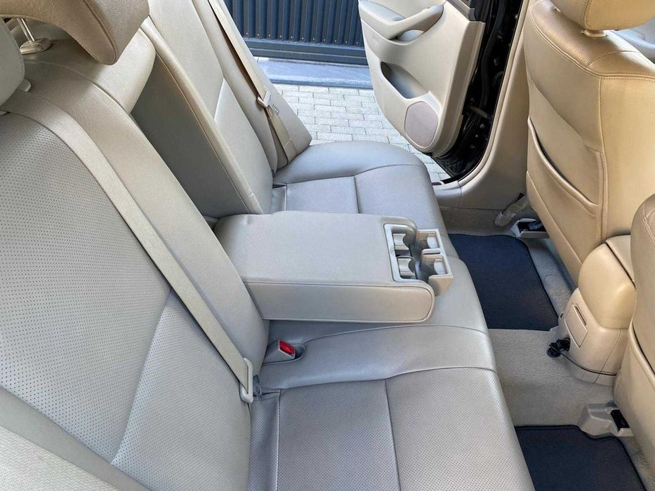 Toyota Avensis T25 D-CAT 2.2 facelift din 2007