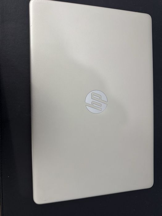 Ноутбук HP Laptop 15s-fq5287nia.