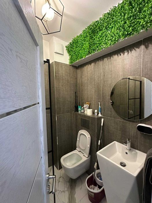 Apartament 3 camere ostroveni
