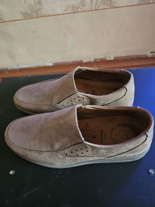 Мужские туфли 42 размера