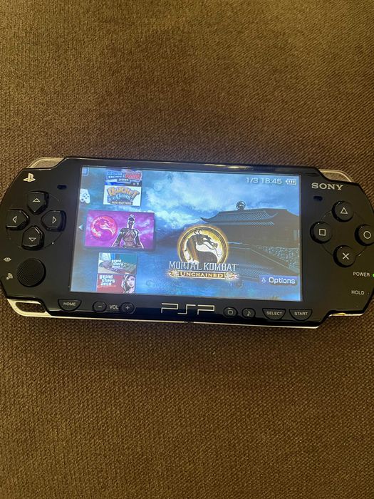 Продавам PSP 2000
