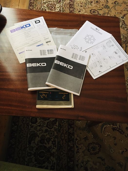 Оригинальной фирменный двух камерный холодильник BEKO MADE IN TURKEY