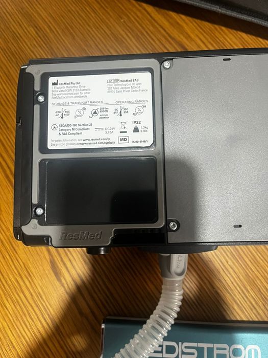 Aparat de respirat pentru  apnee