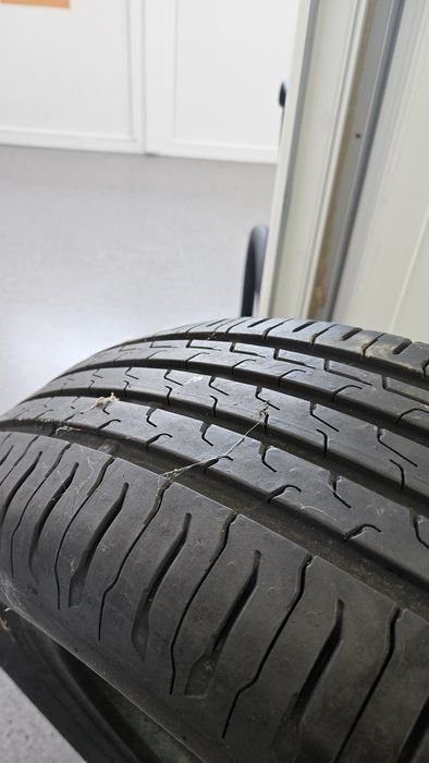 Anvelope Continental EcoContact 6 215/65 R17
