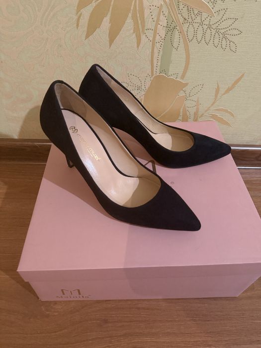 Продам туфли женские