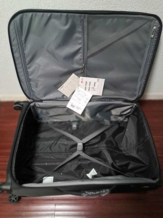 Чемодан Samsonite оригинал.