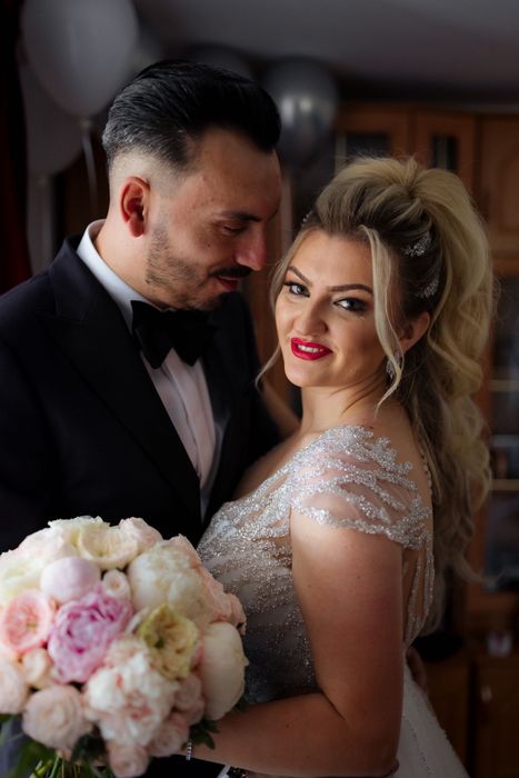 Vând rochie mireasă
