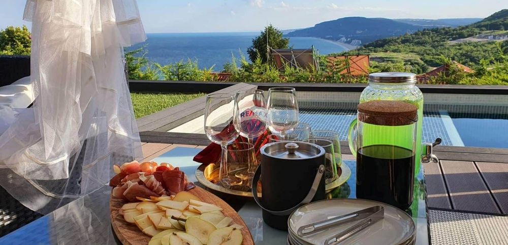 Продава се Къща в Балчик - 385 кв.м за 4676 €/кв.м - Снимка #6