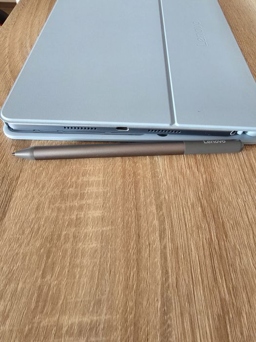 Lenovo idea tab 256GB, 8GB, 2K Screen, Stylus  Pen