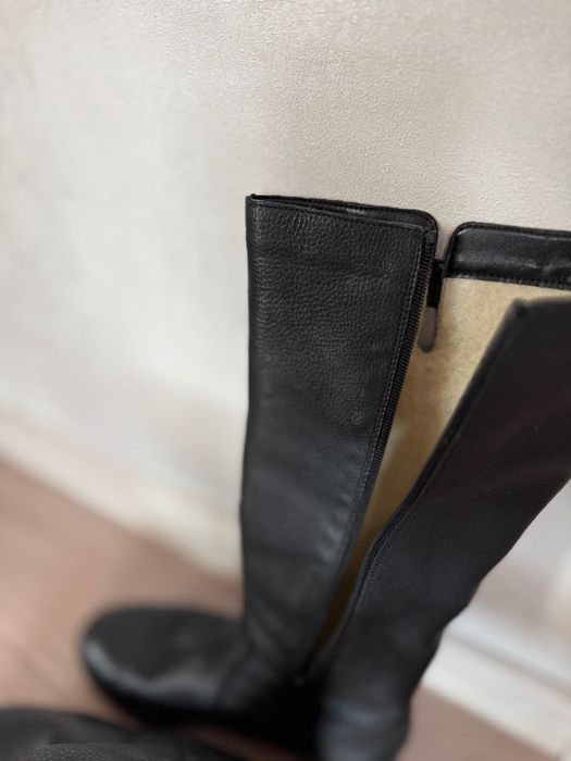 Продам сапоги длинные новые