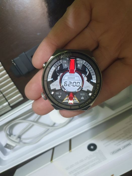 Smart watch sotiladi