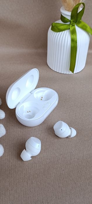 Căști Samsung Galaxy Buds+